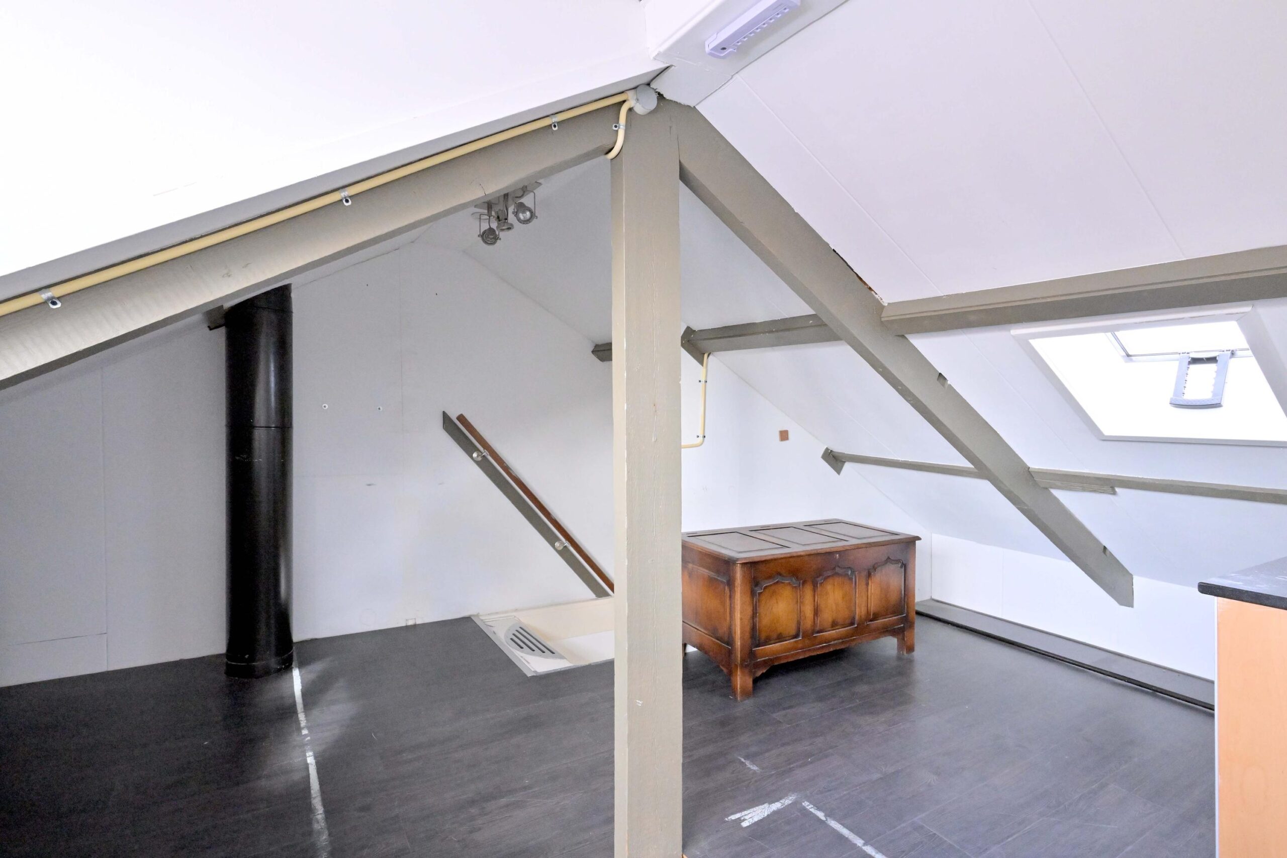 291476377.jpg